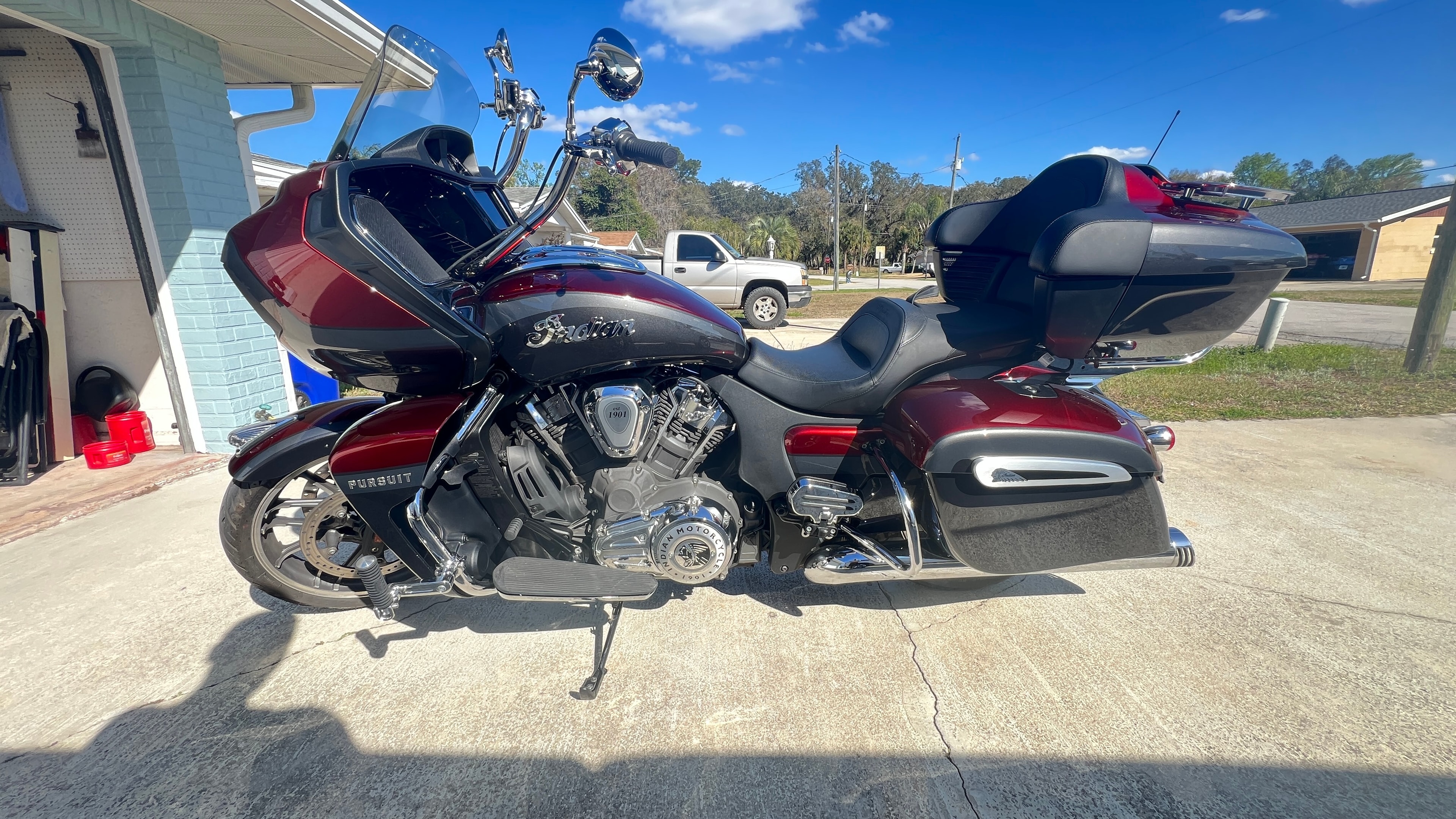 Indian Pursuit Limited — completed paint, rear three-quarter at bike event