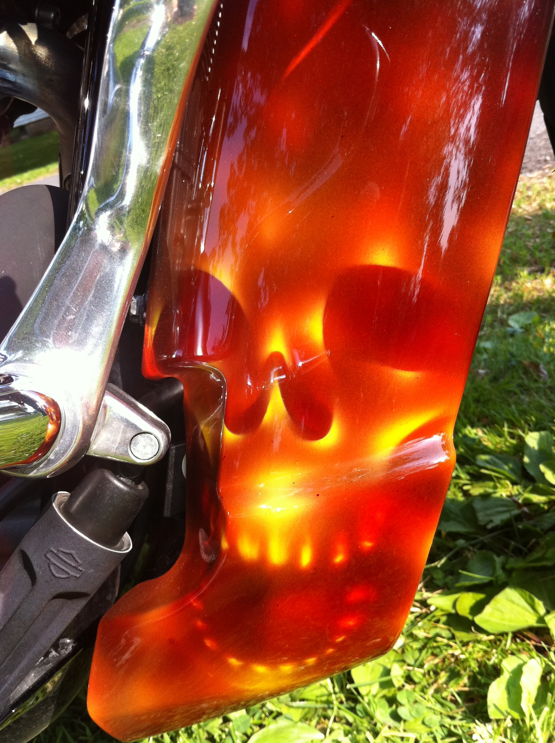 SICKER — side cover in deep candy red with subtle flames