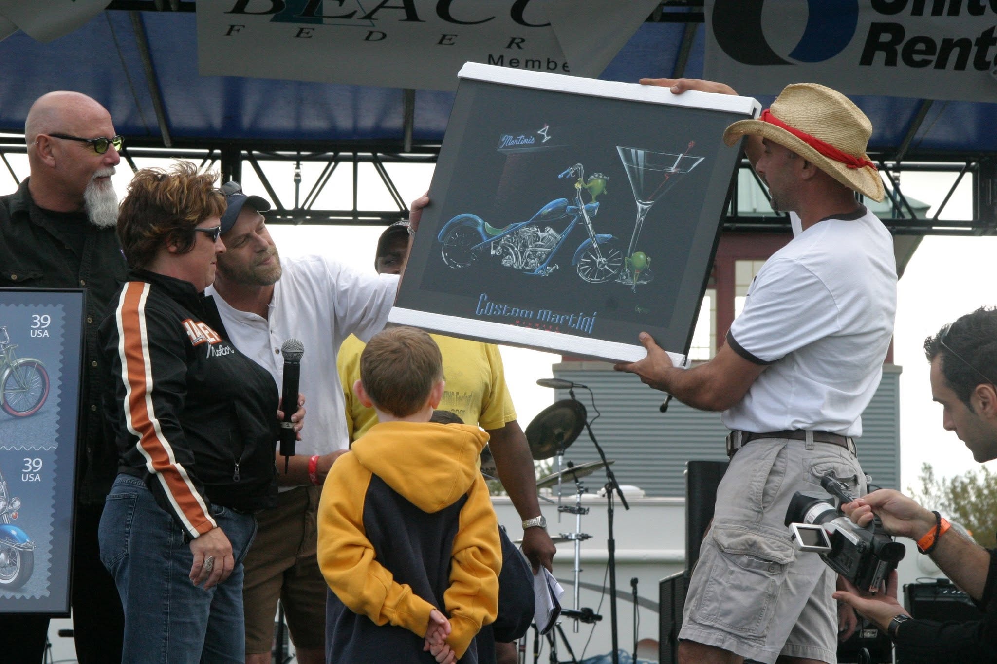 2006 Chick-N-Wing Festival — Custom Martini motorcycle artwork presentation on stage
