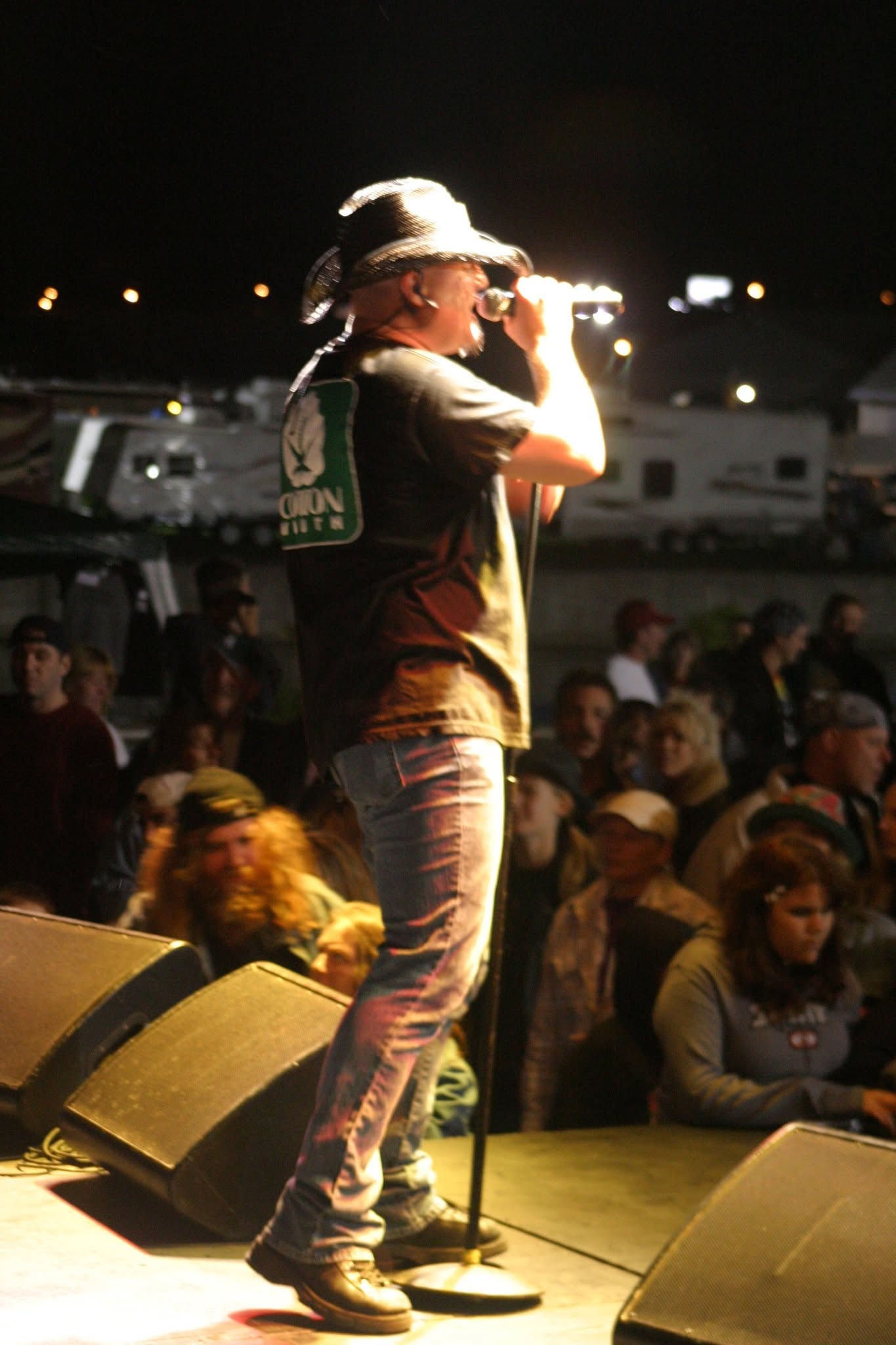 2006 Chick-N-Wing Festival — singer in cowboy hat performing on stage with large crowd at night