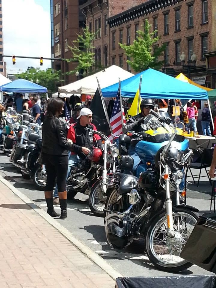Pearl Street Jam — motorcycles and vendors lining Pearl Street Albany NY